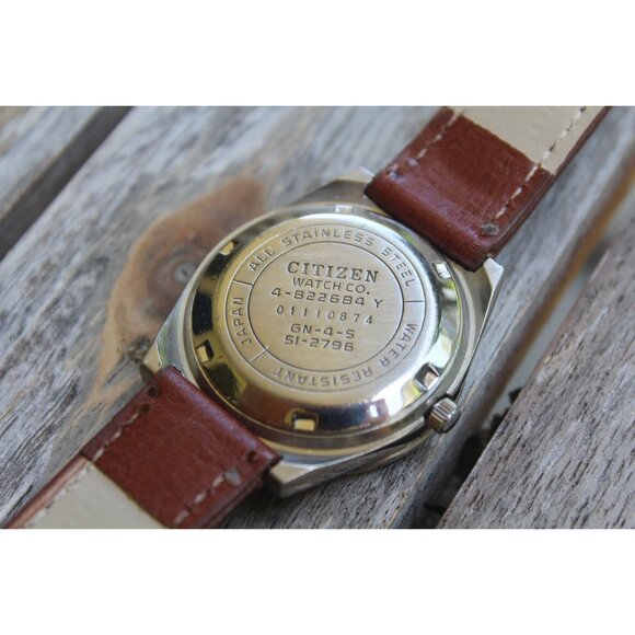 Citizen Automatic 21 Jewels Red Dial Silver Case Men's Vintage Watch. EUC - Picture 3 of 6